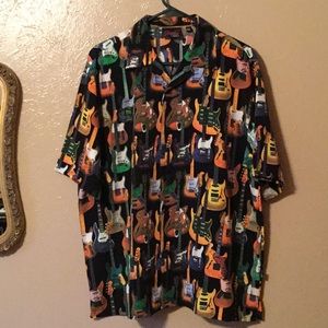 Men’s Fender Guitar shirt